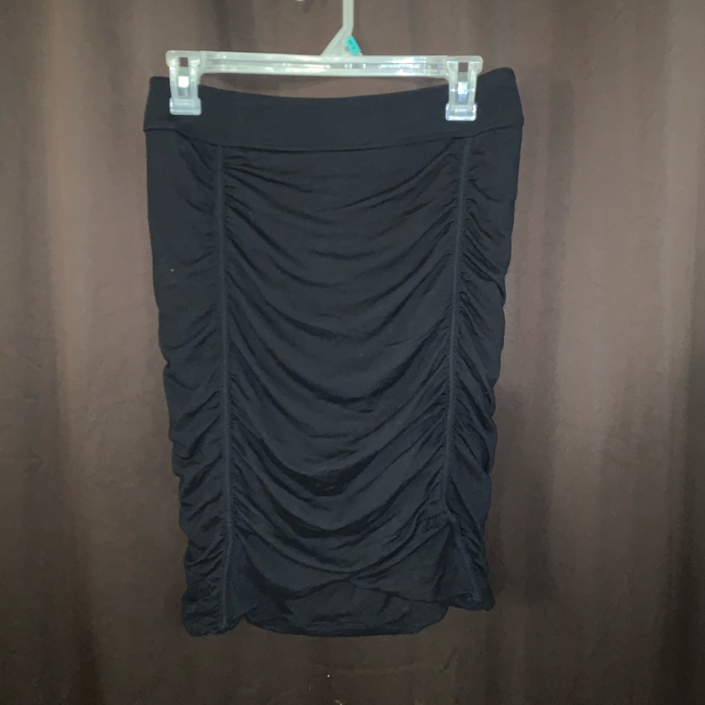 black pencil skirt
